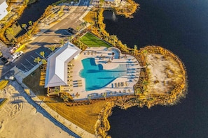 Exterior - Sunny coastal getaway with shared pool, firepit, putting green & short beach walk (Orange Beach)
