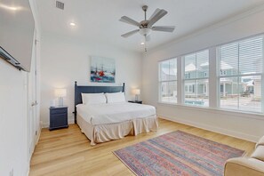 3 bedrooms, WiFi, bed sheets