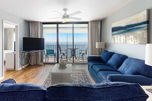 TV, DVD player - Fantastic Home Located in Beachfront Building w/Shared Pool & Hot Tub, WiFi, AC (Orange Beach)
