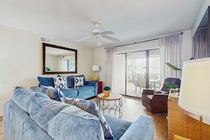 TV, DVD player, offices - Wonderful Beachside Home with Free WiFi, Central AC, Shared Pool, & Elevator (Orange Beach)