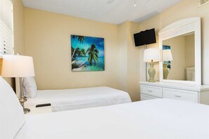 2 bedrooms, Internet, bed sheets - Condo Steps from the Beach with Balcony, WiFi, Central AC & Shared Pools (Orange Beach)