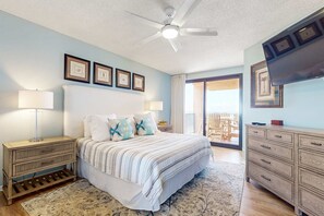 3 habitaciones, escritorio, tabla de planchar con plancha y wifi