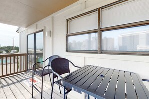 Dining - Riverside condo with pool, covered balcony, & easy beach access (Orange Beach)