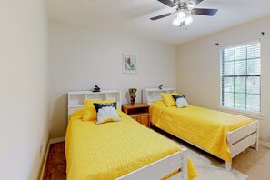 3 bedrooms, WiFi, bed sheets