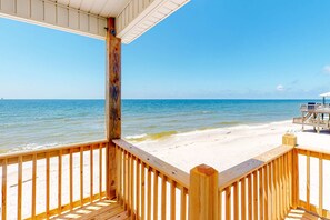 Property grounds - Beautiful beach house with Gulf views, covered deck, central AC, and free WiFi (Dauphin Island)