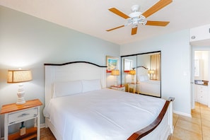 3 bedrooms, Internet, bed sheets - Snowbird-Friendly Gulf-Front Condo on 6th Floor w/Balcony, Shared Hot Tub, Pool (Orange Beach)