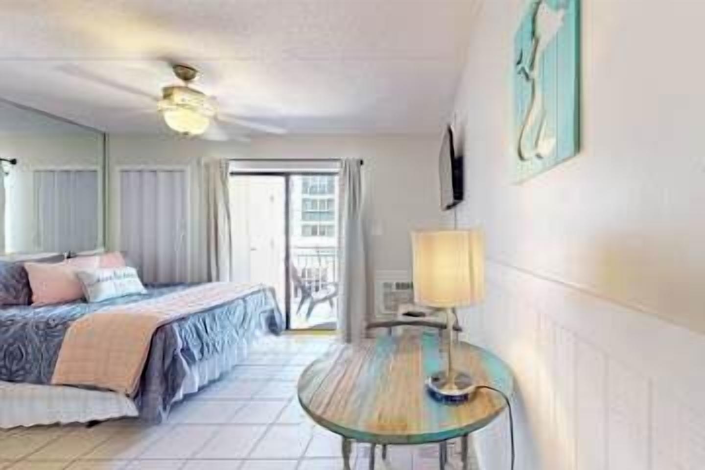 Iron/ironing board, WiFi