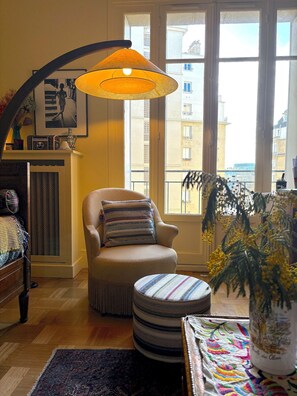 Interior - L'appartement Blériot (Paris)