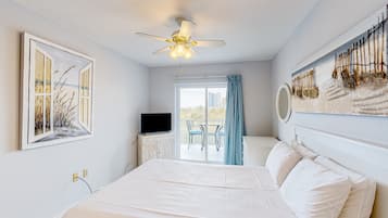 2 slaapkamers, een strijkplank/strijkijzer, reisbedje, wifi