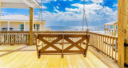 Amazing Gulf-front home on the beach with grill & washer/dryer - dog-friendly