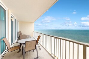 Terrace/patio - Gulf-front condo with pool, sauna, washer,dryer, & central AC (Gulf Shores)