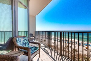 Property grounds - Gulf-front retreat with great view, balcony, pools, lazy river, & hot tubs (Orange Beach)