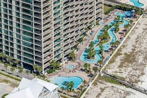 Exterior - Gulf-front corner condo with stunning view, balcony, pools, hot tubs, & gym (Orange Beach)