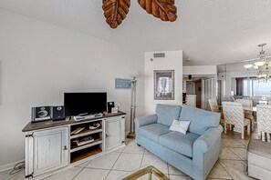 TV, DVD player - Gulf-front condo with beach view, deck, AC, pools, hot tub & tennis (Orange Beach)