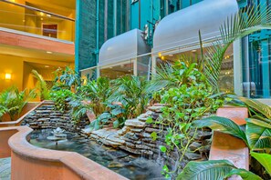 Spa - Gulf-front 8th-floor Condo with balcony, pool, hot tubs, & tennis courts (Orange Beach)