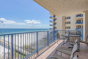 Property grounds - 6th-Floor Oceanfront Condo w/Balcony, AC, Shared Pools, Sauna, Free WiFI, Gym (Orange Beach)