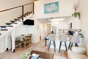 Interior - Gulf view condo with pool, balcony, easy beach access & washer/dryer (Orange Beach)