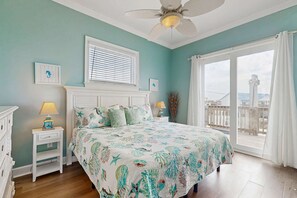 4 bedrooms, iron/ironing board, WiFi, bed sheets - 2nd-floor Gulf front home with deck, beach & Gulf views, AC, washer,dryer & WiFi (Dauphin Island)