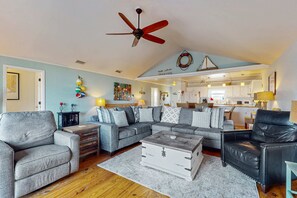 TV, DVD player, offices - Island Gem on the Water With Private Dock, Large Deck, Gas Grill & WiFi - Dogs OK (Dauphin Island)