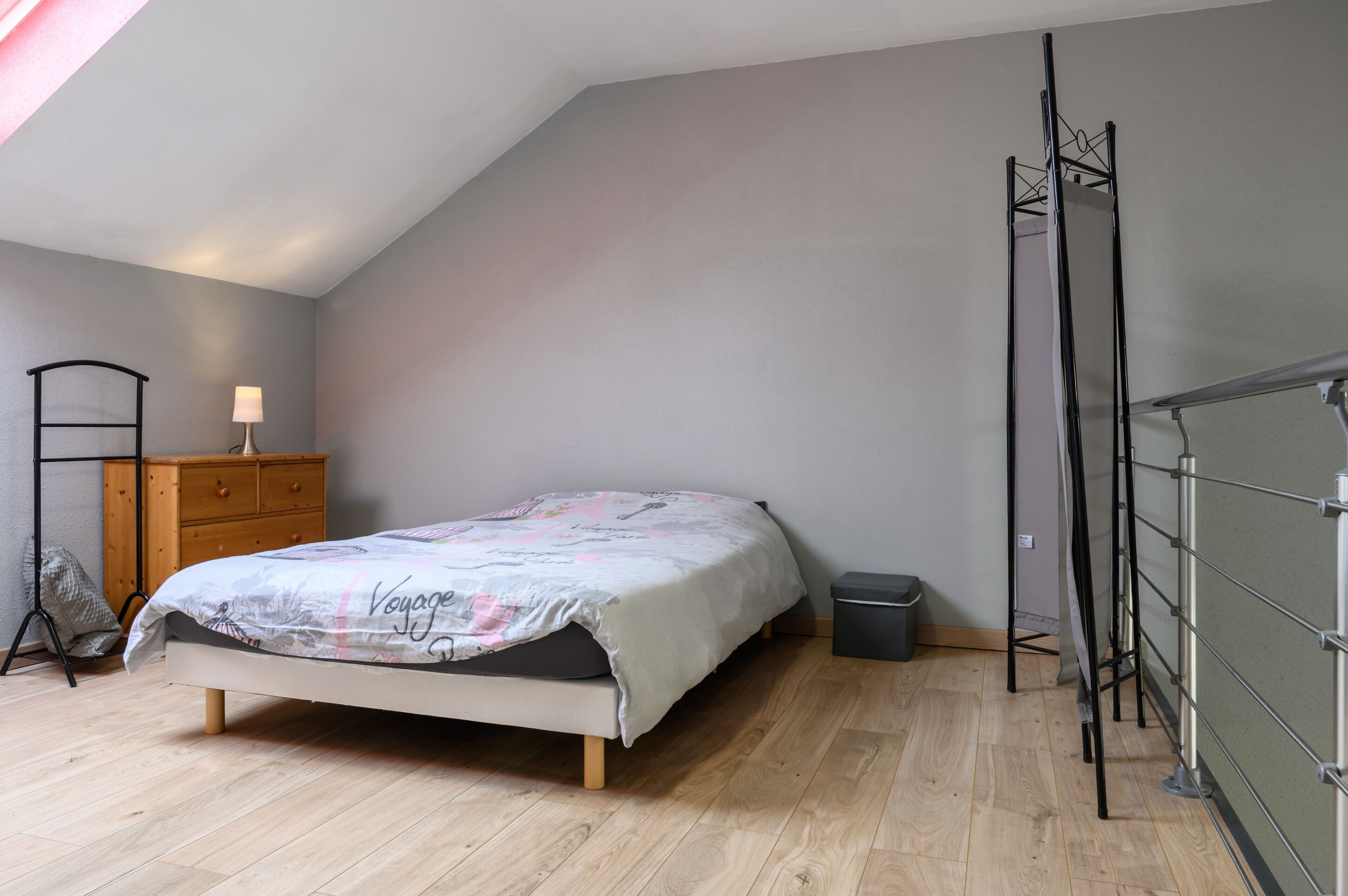 Bügeleisen/Bügelbrett, WLAN, Bettwäsche