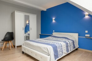 2 bedrooms, iron/ironing board, WiFi, bed sheets - Holiday Home 'Gîte Manala' with Mountain View, Balcony and Wi-Fi (Munwiller)