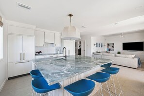 Interior - Sandpiper's Retreat|Gulf Front|Private Pool|Golf Cart (Santa Rosa Beach)