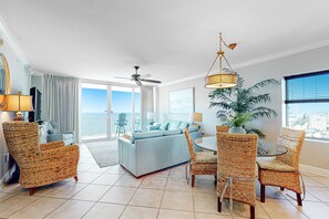 TV, DVD player, offices - Gulf-front condo with pool, sauna, washer,dryer, cable, & central AC (Gulf Shores)