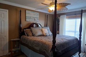 4 Schlafzimmer, Bügeleisen/Bügelbrett, WLAN, Bettwäsche