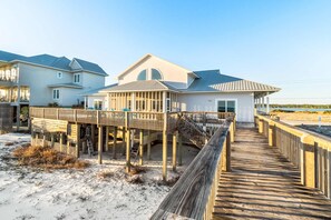 Exterior - Beachfront retreat with private pool, wraparound deck & screened-in porch (Gulf Shores)