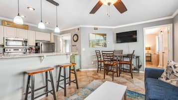 TV, DVD player, offices