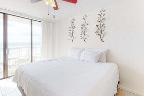 2 bedrooms, iron/ironing board, Internet, bed sheets - Sixth-floor condo with gorgeous Gulf Views, WiFi, pool, sauna & tennis (Orange Beach)