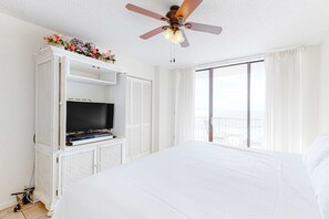 2 habitaciones, tabla de planchar con plancha, internet y ropa de cama 