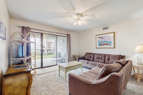 Beachfront Suite with Free WiFi, Elevator, Shared Pool, and Central AC