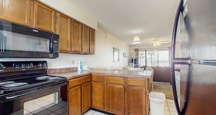 Beachfront Suite with Free WiFi, Elevator, Shared Pool, and Central AC