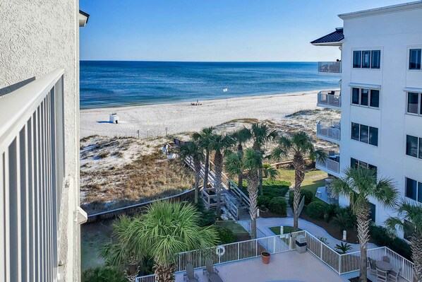 Property grounds - Condo in beachfront complex with partial Gulf views, balcony, pools, & gym (Orange Beach)