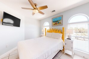 5 bedrooms, iron/ironing board, Internet, bed sheets - Gulf-front home on the beach with 3-tier deck, Gulf views & pool access (Orange Beach)