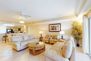 TV, offices - Beachfront condo with incredible views, balcony, pool, sauna, & hot tub (Orange Beach)