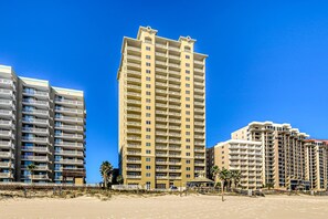 Exterior - Beachfront condo with incredible views, balcony, pool, sauna, & hot tub (Orange Beach)