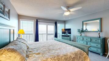 3 bedrooms, iron/ironing board, internet, bed sheets