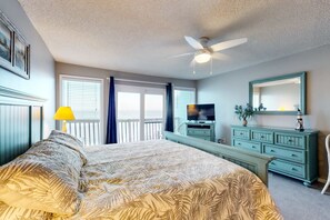 3 bedrooms, iron/ironing board, Internet, bed sheets