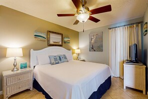 1 bedroom, iron/ironing board, WiFi, bed sheets - Gulf-front escape with pools & gym - walk to beach & dining (Orange Beach)