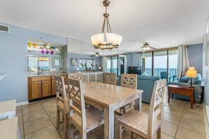 Dining - Stunning beachfront condo w/ a full kitchen, private balcony, & shared pools (Orange Beach)