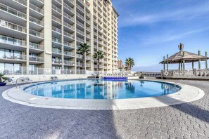 Pool - Gulf front condo w/ a private, furnished balcony, shared pools, hot tub, gym (Orange Beach)