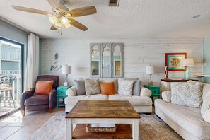TV, DVD player, offices - Updated condo on Wolf Bay with shared pool, tennis, and boat launch! (Orange Beach)