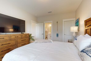 4 Schlafzimmer, Schreibtisch, Bügeleisen/Bügelbrett, WLAN
