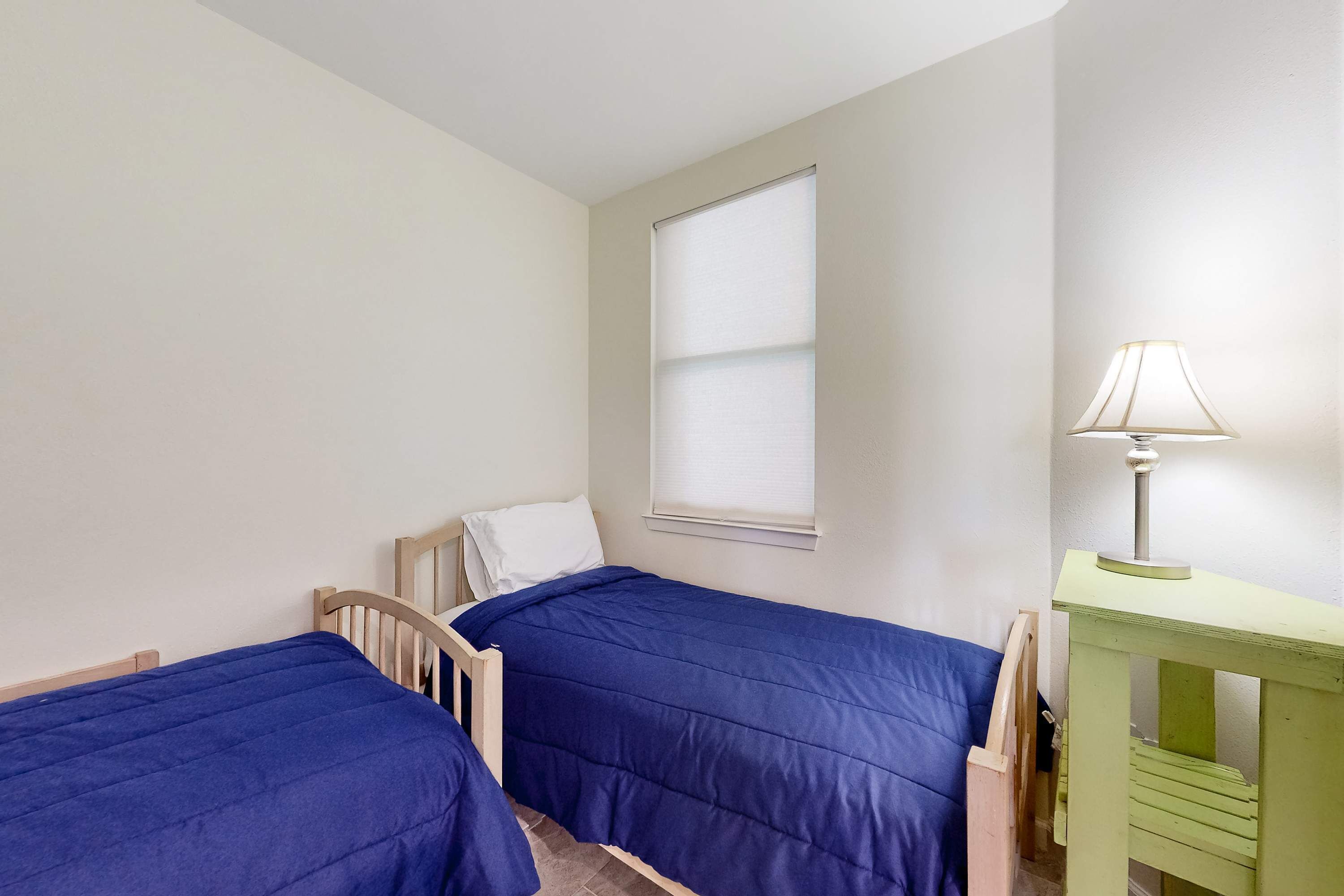 3 bedrooms, iron/ironing board, Internet, bed sheets