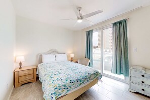 3 Schlafzimmer, Bügeleisen/Bügelbrett, Internetzugang, Bettwäsche