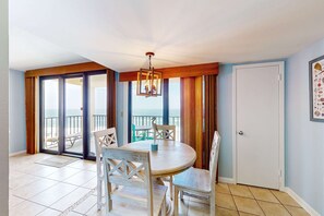 Dining - Phoenix II condo with Gulf views, shared pool, hot tub, sauna, tennis, & WiFi (Orange Beach)