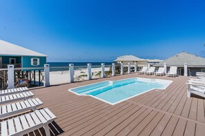 Terrace/patio - 2 dog-friendly beach houses right on the sand w/private heated pool & elevator (Dauphin Island)