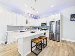 Unclassified image, 4 of 40, button - Canvasback Manor - 2BR/3BED Near Sports Complex (Youngsville)